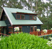 Tree Tops Cascades - Accommodation in Bendigo