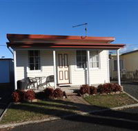Moomba Holiday and Caravan Park - Accommodation in Bendigo