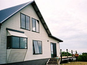 Sea View Cottages - Netherby Downs And A C View Cottage - Accommodation in Bendigo 0
