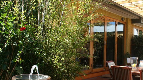 Plantation House At Whitecliffs - Accommodation in Bendigo 5