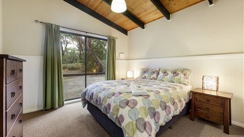 Countrywide Cottages - Accommodation in Bendigo 6