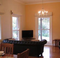 Maydays - Accommodation in Bendigo
