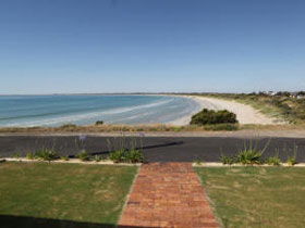 Beachside Cottage - Accommodation in Bendigo 1