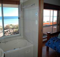 Ceduna Shelly Beach Caravan Park and Beachfront Villas - Accommodation in Bendigo