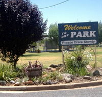 Country Club Caravan Park - Accommodation in Bendigo
