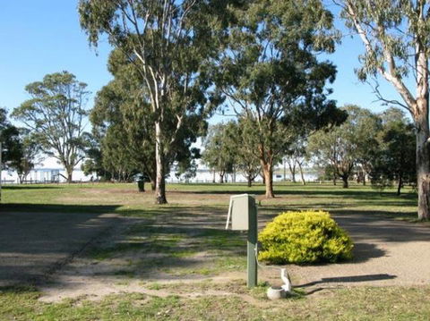 Eagle Point Caravan Park - Accommodation in Bendigo 0