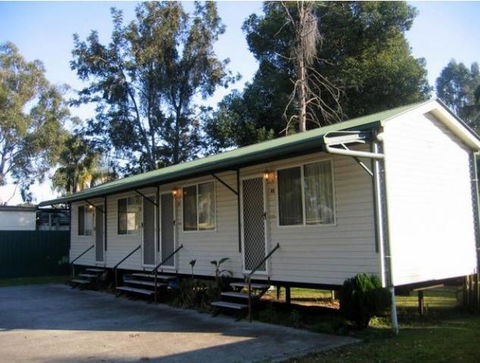 Glenwood Tourist Park And Motel - Accommodation in Bendigo 2