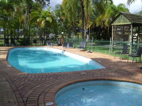 Glenwood Tourist Park And Motel - Accommodation in Bendigo 3