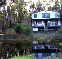 Hidden Grove Retreat - Accommodation in Bendigo
