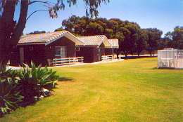 Highview Holiday Village Caravan Park - Accommodation in Bendigo 0