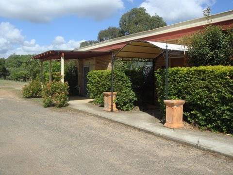 Hilldrop Motor Inn - Accommodation in Bendigo 2