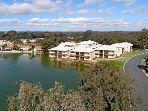Lakeside Holiday Apartments - Accommodation in Bendigo 1
