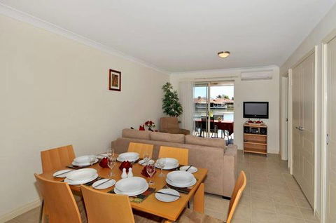 Lakeside Holiday Apartments - Accommodation in Bendigo 2