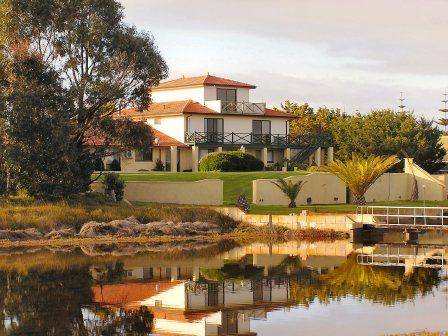 Mungo Brush NSW Accommodation in Bendigo