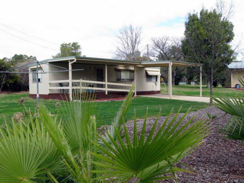 Pioneer Tourist Park - Accommodation in Bendigo 4