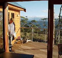 Tree House - The - Accommodation in Bendigo
