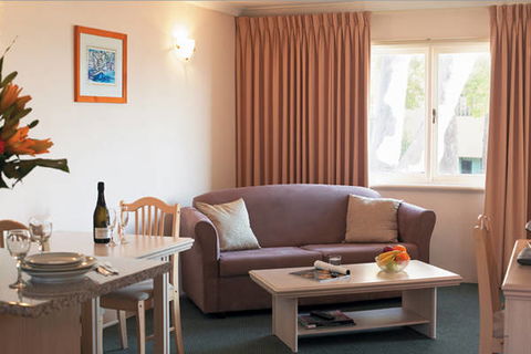 The Peninsula - Riverside Serviced Apartments - Accommodation in Bendigo 11