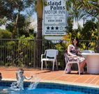 Island Palms Motor Inn - Forster - Accommodation in Bendigo