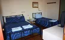 The Family Hotel - Tibooburra - Accommodation in Bendigo 3