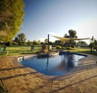 Howlong Country Golf Club Motel - Accommodation in Bendigo