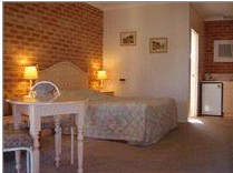 Country Gardens Motor Inn - Accommodation in Bendigo 2