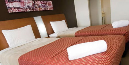 Quality Suites Clifton On Northbourne - Accommodation in Bendigo 1
