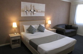 Golf Links Motel - Accommodation in Bendigo 1