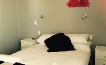 Town House Motor Inn - Young - Accommodation in Bendigo 4