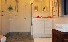 Cockatoo Cottage Pooncarie - Accommodation in Bendigo 4