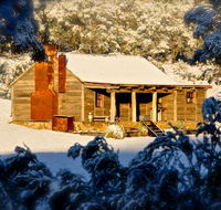 Moonbah Huts - Accommodation in Bendigo