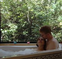 Ravensbourne Forest Chalets - Accommodation in Bendigo