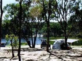 Country Style Caravan Park - Accommodation in Bendigo 0