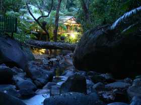 Daintree Secrets Waterfall Sanctuary - Accommodation in Bendigo 2