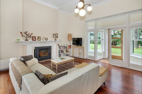 Eurambeen Historic Homestead And Gardens - Accommodation in Bendigo 3