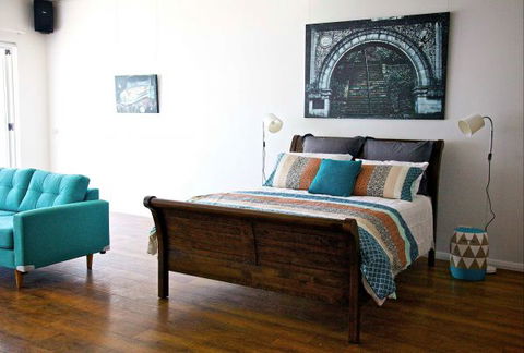 Penguin Beachfront Apartments - Accommodation in Bendigo 3