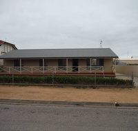 Lawhill Lodge - Accommodation in Bendigo