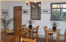 Bonney's Inn - thumb 3