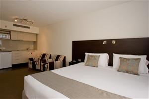 St Ives Motel Apartments - Accommodation in Bendigo 0