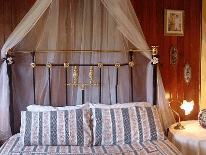 Hamilton Old School House Cottages - Accommodation in Bendigo 4