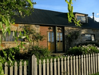 Daisy Bank Cottages - Accommodation in Bendigo