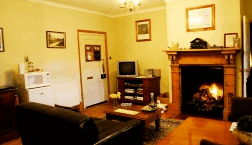 Crabtree House Heritage Suites - Accommodation in Bendigo