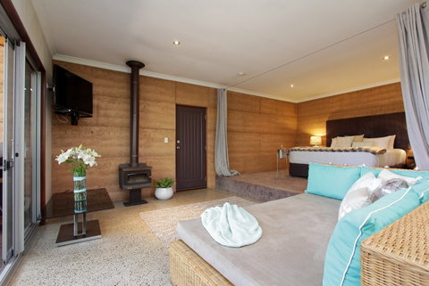 Hiddenvalley Eco Spa Lodges & Day Spa - Accommodation in Bendigo 1