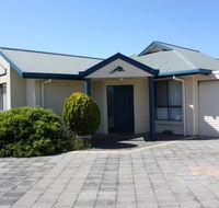 Robe Dolphin Court Apartments - Accommodation in Bendigo