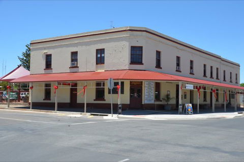 Copper Coast Hotel - Accommodation in Bendigo 2