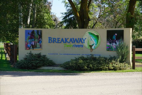 Breakaway Twin Rivers Caravan Park - Accommodation in Bendigo 9