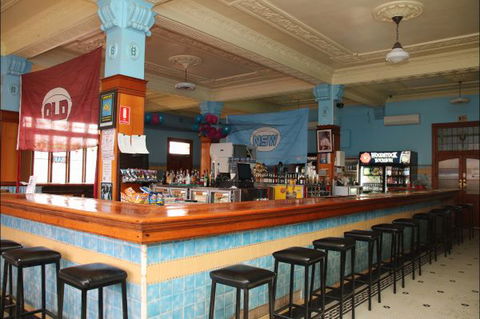 Hotel Corones Charleville - Accommodation in Bendigo 0