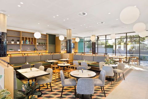Mantra Hotel At Sydney Airport - Accommodation in Bendigo 2