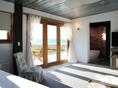 Malibu On The Beach - Accommodation in Bendigo 4