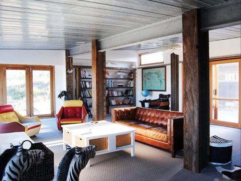 Malibu On The Beach - Accommodation in Bendigo 8