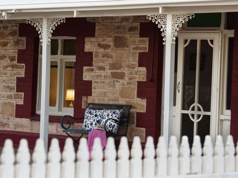 Rilli Retreat - Accommodation in Bendigo 1